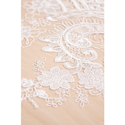 Csipke-bridal.ef006 white